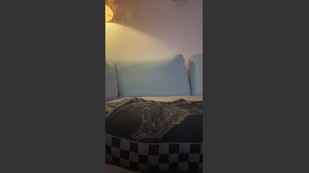 Twentytwo95 striptease Webcam SHOW @ Cam4 10-02-2026