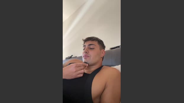 saiz98 yummy Webcam SHOW @ Cam4 10-02-2026