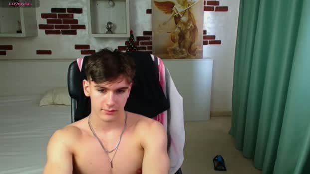 BradyFlint fuckhard Webcam SHOW @ Cam4 12-02-2026