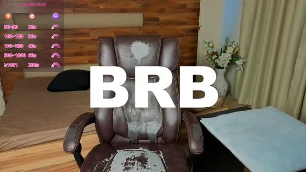 MateoBenjamin spank Webcam SHOW @ Cam4 14-02-2026