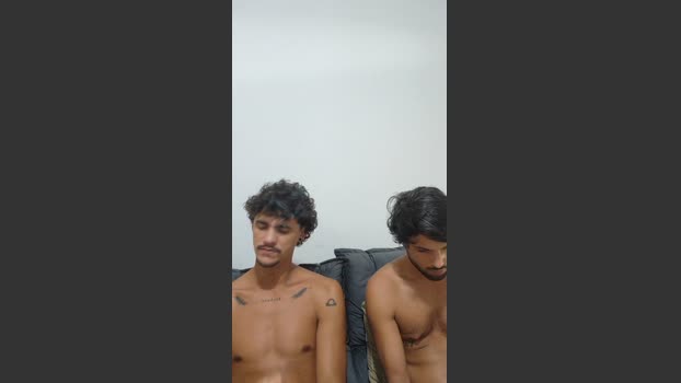 Levi_Henrique naked Webcam SHOW @ Cam4 15-02-2026