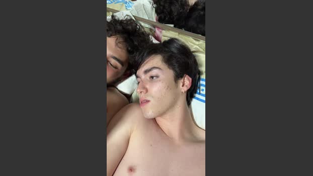 novinhos37 toys Webcam SHOW @ Cam4 17-02-2026