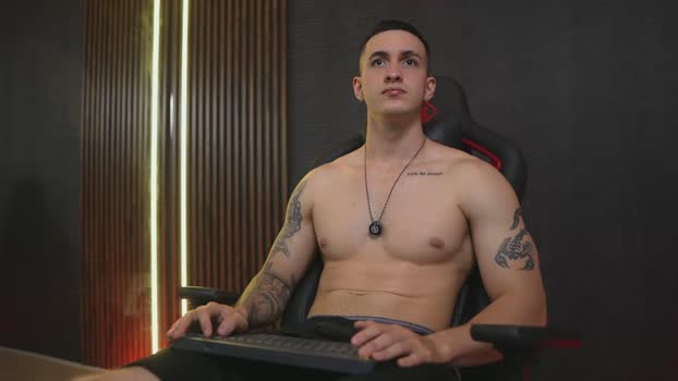 JacksonOlsenn fuckhard Webcam SHOW @ Cam4 17-02-2026