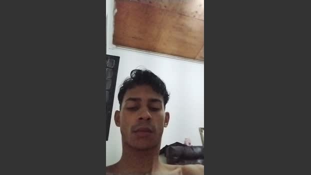Julioassis fuckme Webcam SHOW @ Cam4 18-02-2026