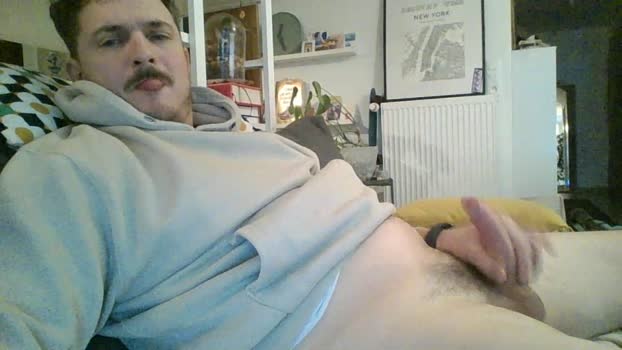 moinuxxx bigdick Webcam SHOW @ Cam4 18-02-2026