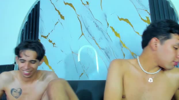 Addulth_friends fuckass Webcam SHOW @ Cam4 19-02-2026