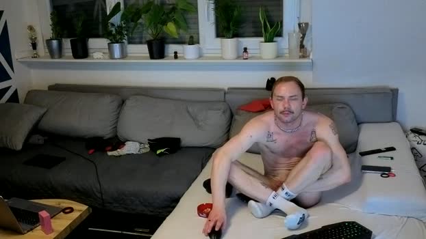 wataa_FUCK jerkoff Webcam SHOW @ Cam4 19-02-2026