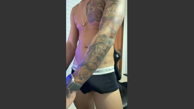 Fehpaugrosso legs Webcam SHOW @ Cam4 20-02-2026