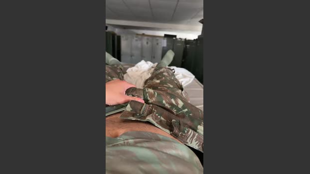 Vini_putao23 Topless Webcam SHOW @ Cam4 23-02-2026