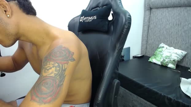 Yoxuee_ yummy Webcam SHOW @ Cam4 23-02-2026