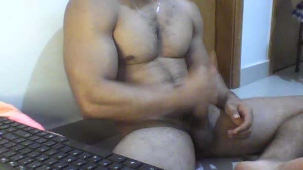 MorenoCarente handsome Webcam SHOW @ Cam4 24-02-2026