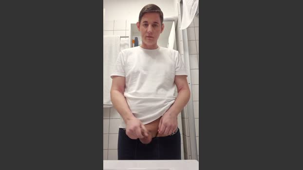 olli_36 hot Webcam SHOW @ Cam4 25-02-2026