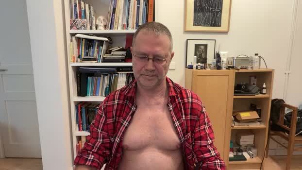 hairystd fuckme Webcam SHOW @ Cam4 25-02-2026