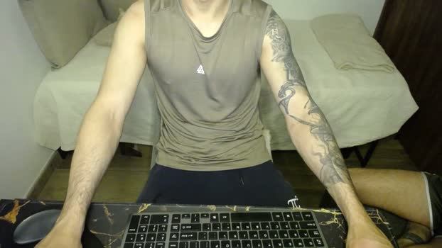 Lealboy sexykitty Webcam SHOW @ Cam4 01-03-2026