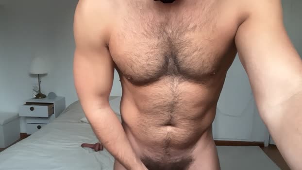 hugoecuss bigload Webcam SHOW @ Cam4 01-03-2026