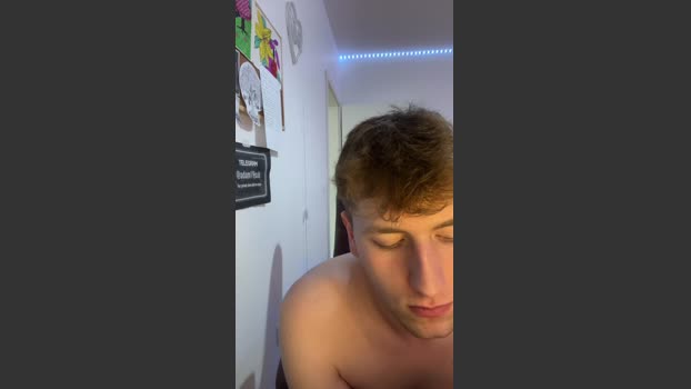 Germanyhot19 spank Webcam SHOW @ Cam4 02-03-2026