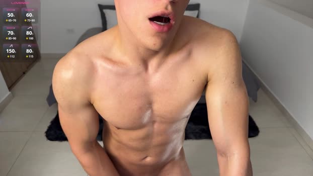 Maxxi_Lancaster striptease Webcam SHOW @ Cam4 01-03-2026