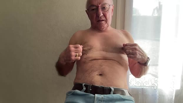 homme000 strip Webcam SHOW @ Cam4 02-03-2026