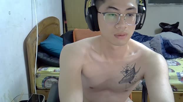 barry_02_19 sexyfeet Webcam SHOW @ Cam4 03-03-2026