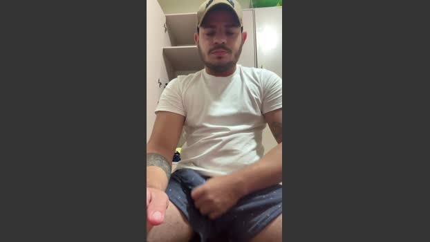 victorhneves888 XXX Webcam SHOW @ Cam4 03-03-2026