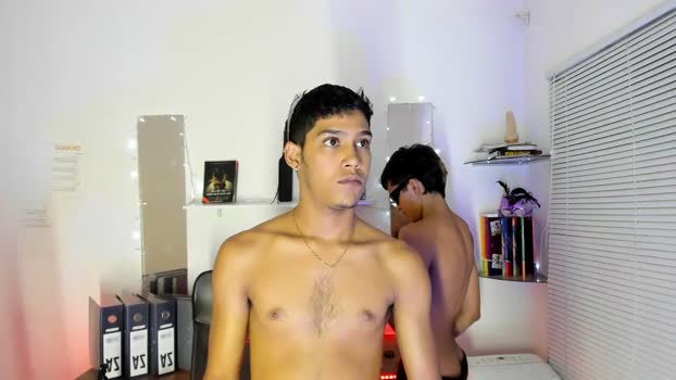 Kamadeva4 kissing Webcam SHOW @ Cam4 03-03-2026