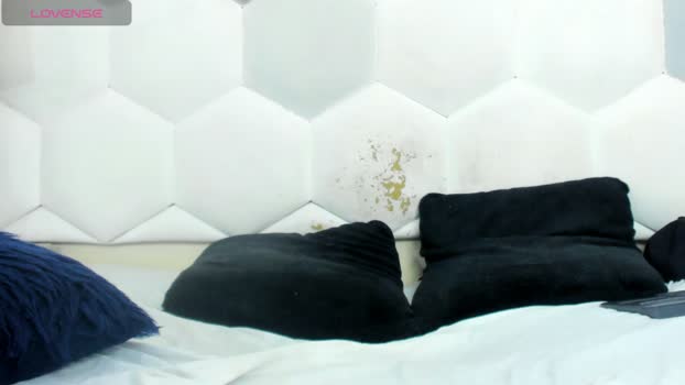 Davi_Ponce spank Webcam SHOW @ Cam4 05-03-2026
