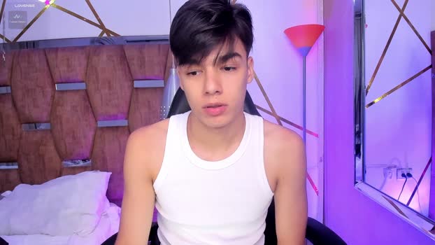 Gerony Naked Webcam SHOW @ Cam4 05-03-2026
