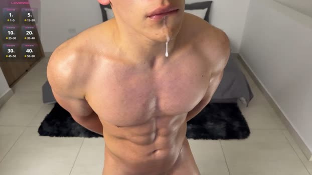Maxxi_Lancaster juicy Webcam SHOW @ Cam4 04-03-2026
