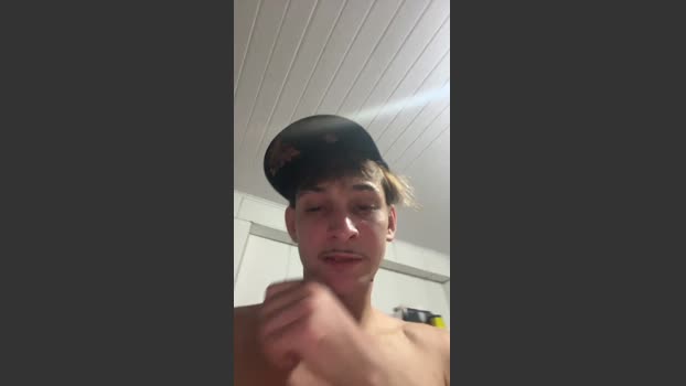 Surfista244 bigass Webcam SHOW @ Cam4 05-03-2026