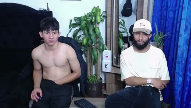 _noahdiaz bigload Webcam SHOW @ Cam4 05-03-2026