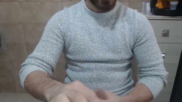 callmeluis fuckass Webcam SHOW @ Cam4 05-03-2026