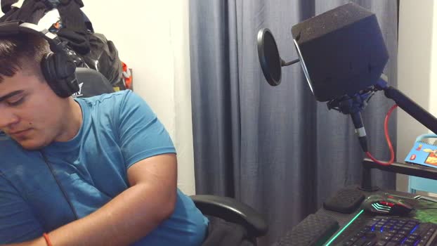 Reyhotfunny gag Webcam SHOW @ Cam4 06-03-2026