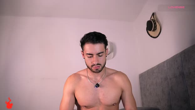 aydan_hw strip Webcam SHOW @ Cam4 06-03-2026