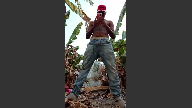 Blackmasterpiss Topless Webcam SHOW @ Cam4 06-03-2026