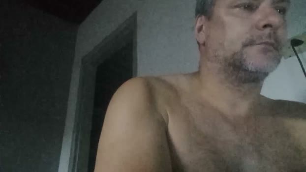 homemtravesso hot Webcam SHOW @ Cam4 07-03-2026