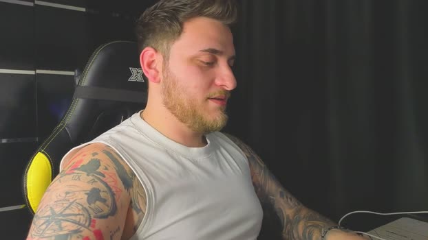 ntattoo Ass Webcam SHOW @ Cam4 06-03-2026