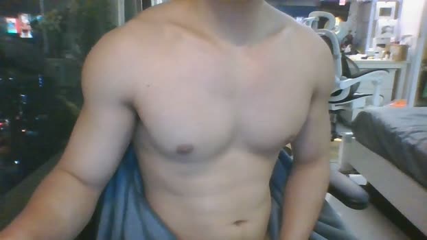 zouahhh1 Download Webcam SHOW @ Cam4 06-03-2026
