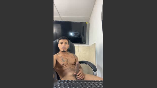 Chris_fendi fuckme Webcam SHOW @ Cam4 07-03-2026