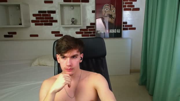 BradyFlint kiss Webcam SHOW @ Cam4 09-03-2026