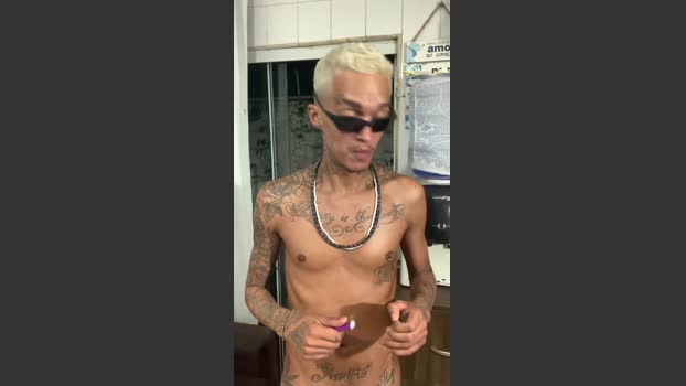 juninhocria_hot sex Webcam SHOW @ Cam4 09-03-2026