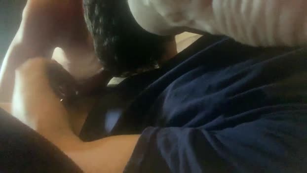 Guau21cm jerkoff Webcam SHOW @ Cam4 10-03-2026