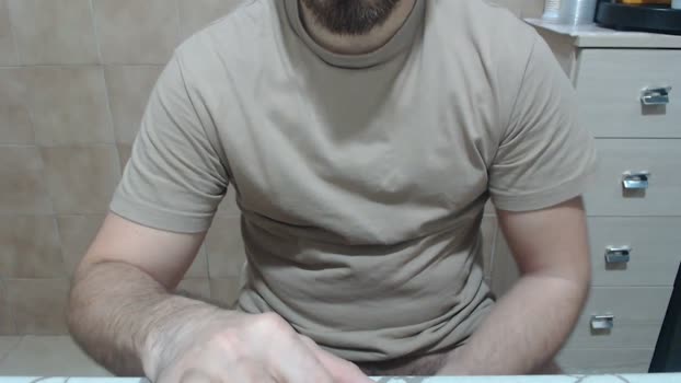 callmeluis blowjob Webcam SHOW @ Cam4 09-03-2026