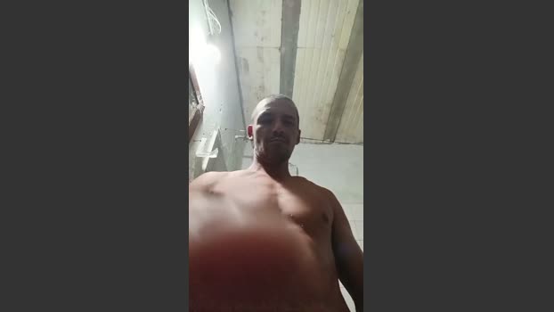 maxi2039 bigballs Webcam SHOW @ Cam4 11-03-2026