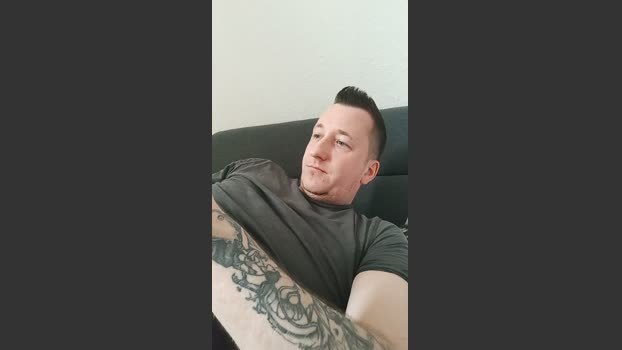 roy21jahre jerkoff Webcam SHOW @ Cam4 11-03-2026