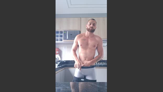 Mineirinho22c fingering Webcam SHOW @ Cam4 12-03-2026