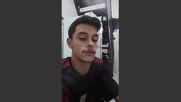 GiganteOMenino fingering Webcam SHOW @ Cam4 13-03-2026