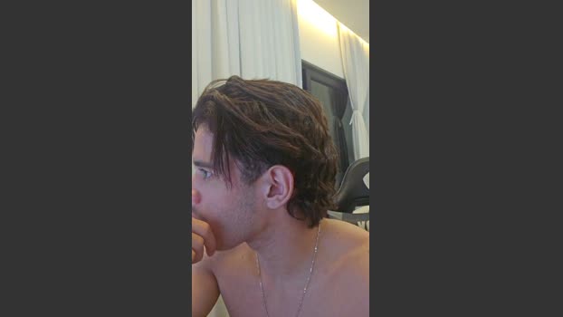 Vinyyan sexy Webcam SHOW @ Cam4 14-03-2026