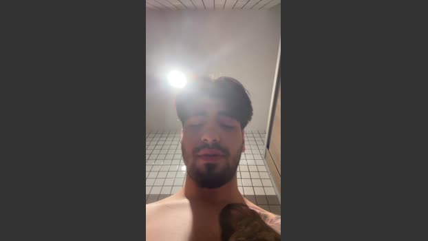 Jovencitobcn21 show Webcam SHOW @ Cam4 15-03-2026