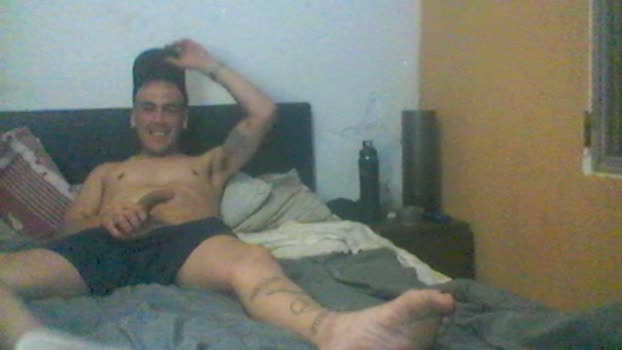 lucho477 striptease Webcam SHOW @ Cam4 15-03-2026