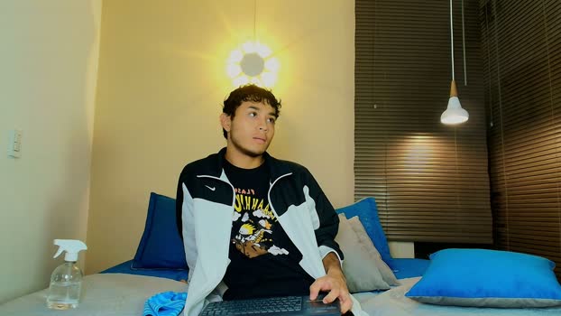 DamonSalvarote jerking Webcam SHOW @ Cam4 17-03-2026